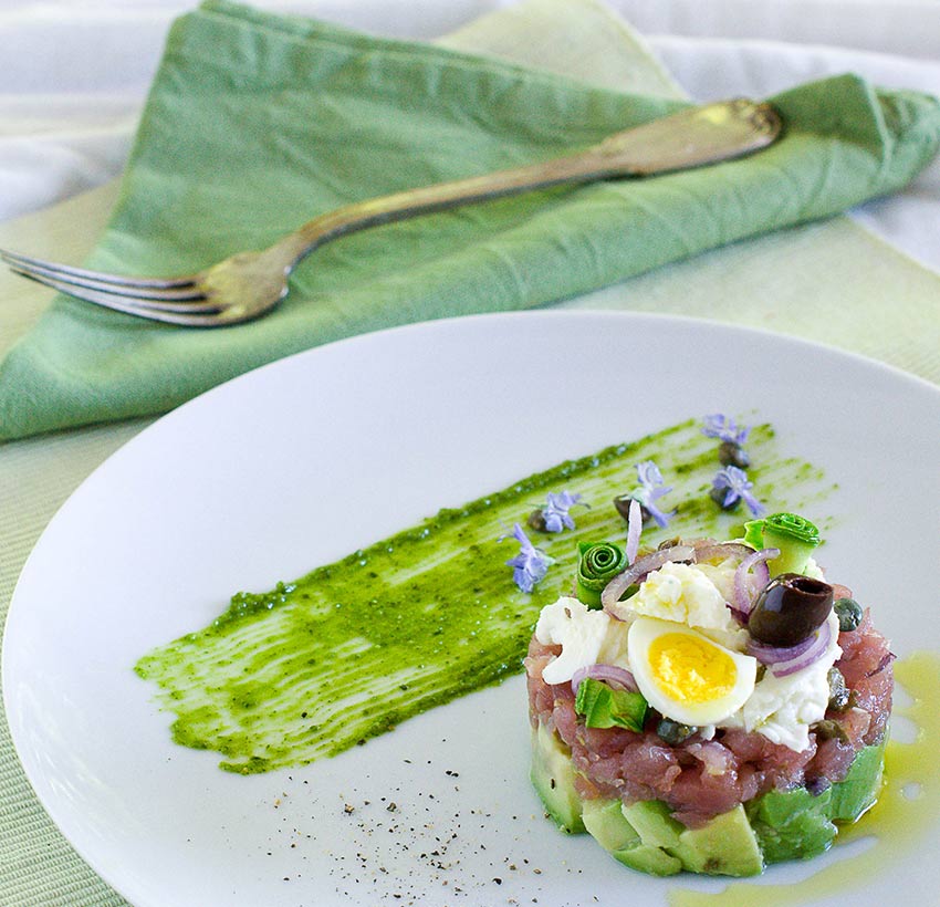 Tartare di tonno-con avocado e Fiocco di Neve - Caseificio Val d'Aveto