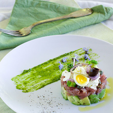 Tartare-di-tonno-con-avocado-e-Fiocco-di-Neve