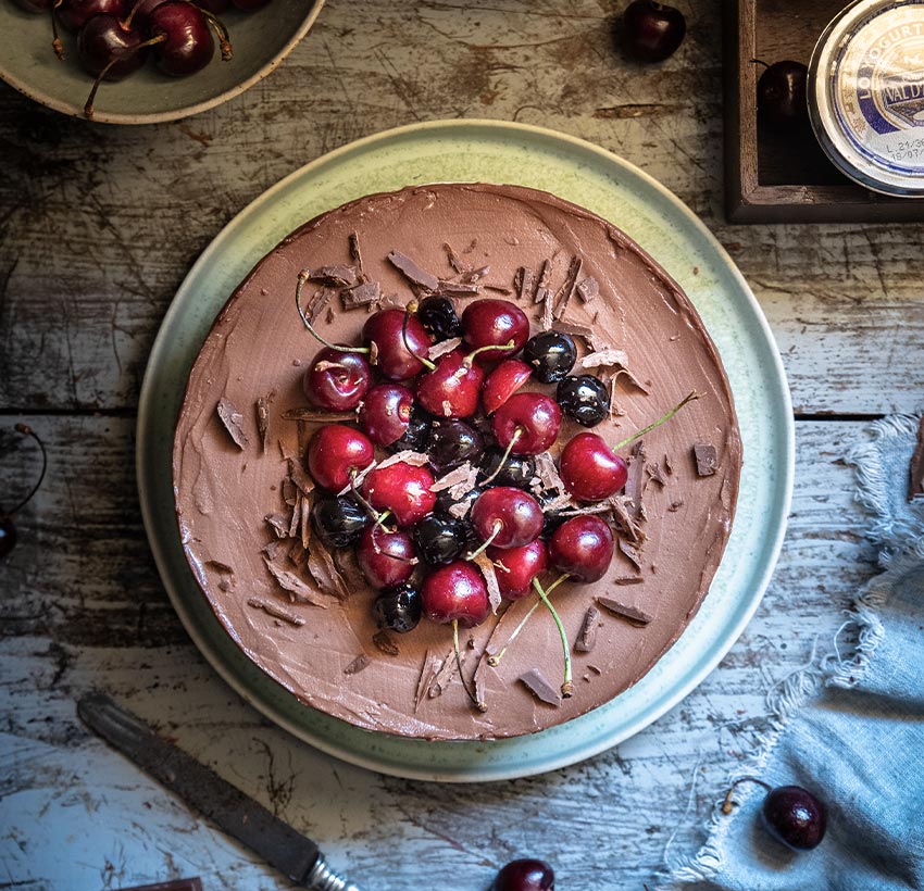 TORTA FREDDA YOGURT CILIEGIE E CIOCCOLATO bg