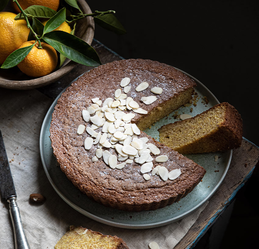 TORTA DI POLENTA MANDORLE E ARANCIA bg