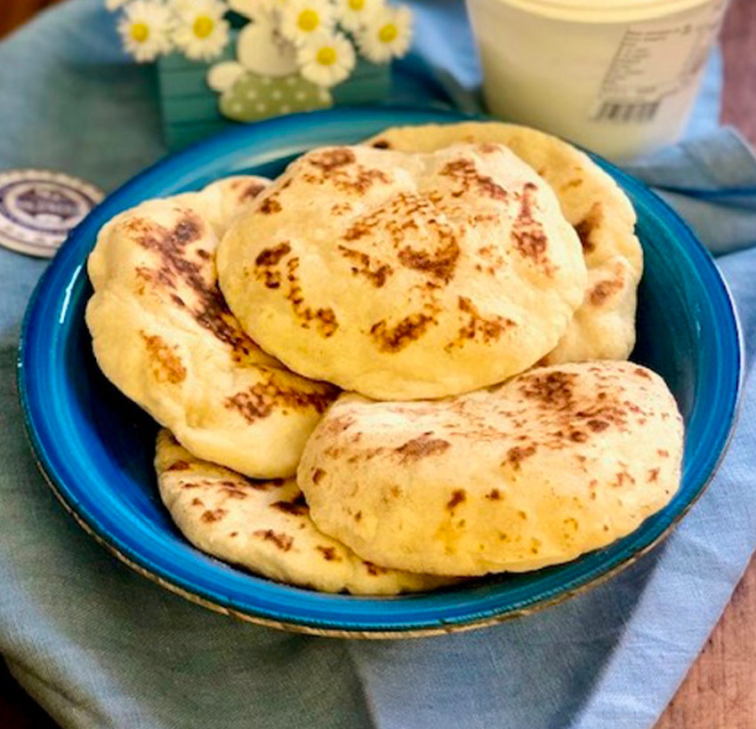 PANE NAAN CON LO YOGURT bg