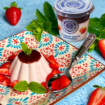 BUDINO DI YOGURT ALLE FRAGOLE sm