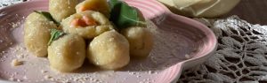 GNOCCHI RIPIENI DI MORBIDEZZA E SALMONE ps
