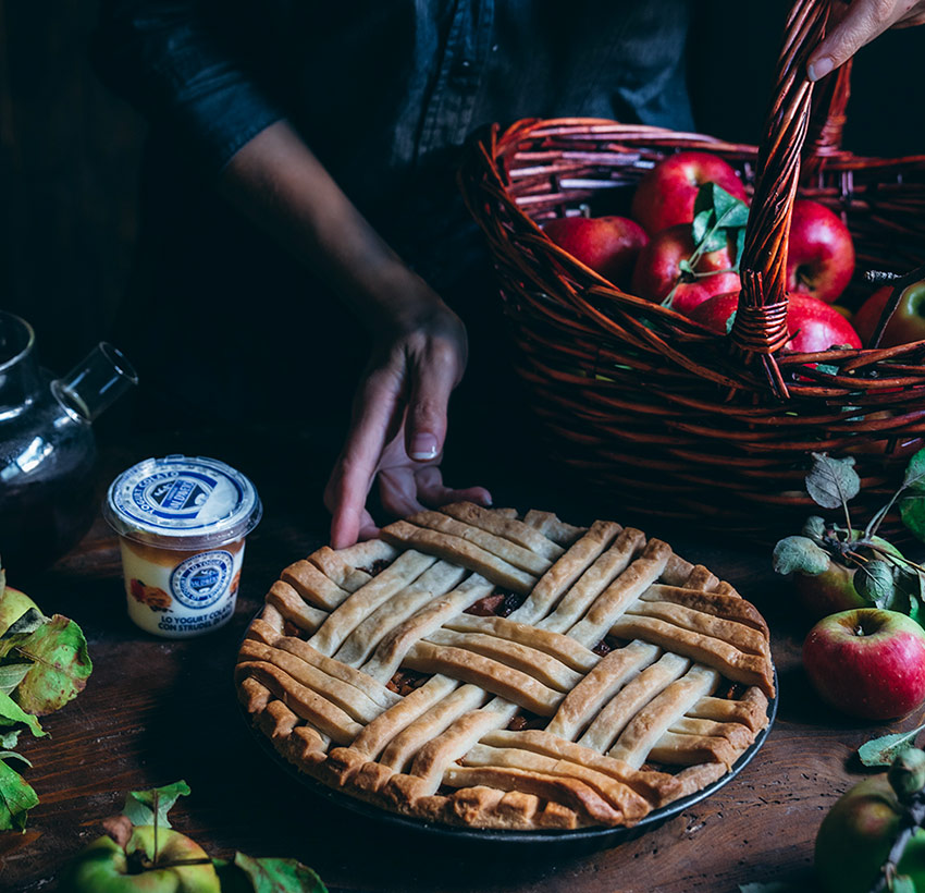 apple cheese pie con yogurt colato con strudel di mele