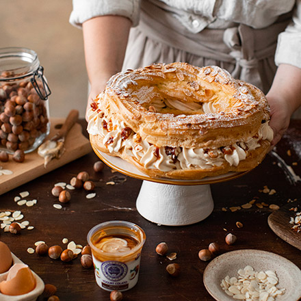 Paris brest con Yogurt Colato con Nocciola Piemonte I.G.P.