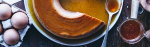 Flan al dulce de leche con yogurt caramello salato